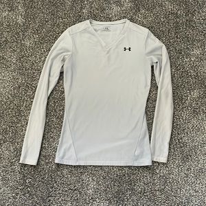 Large under armor athletic top